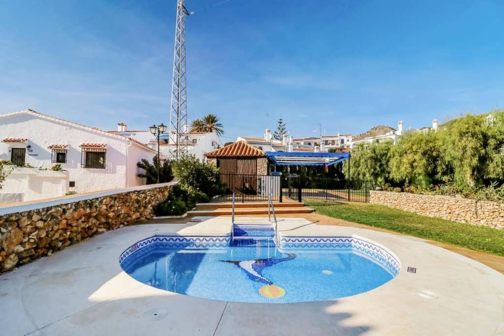 Capistrano Village, 1 Bedroom + Free Wi-Fi Nerja Exterior foto