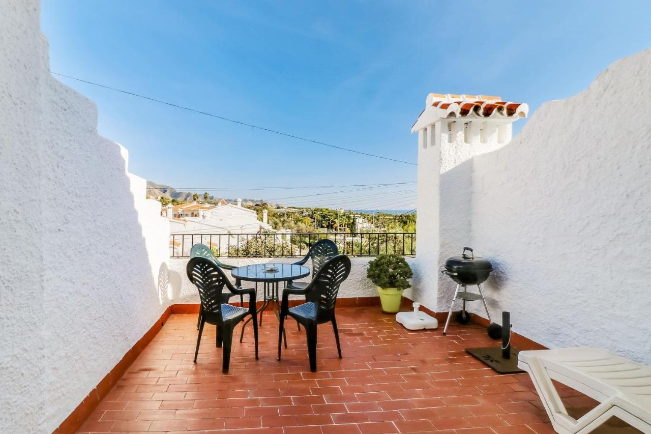 Capistrano Village, 1 Bedroom + Free Wi-Fi Nerja Exterior foto
