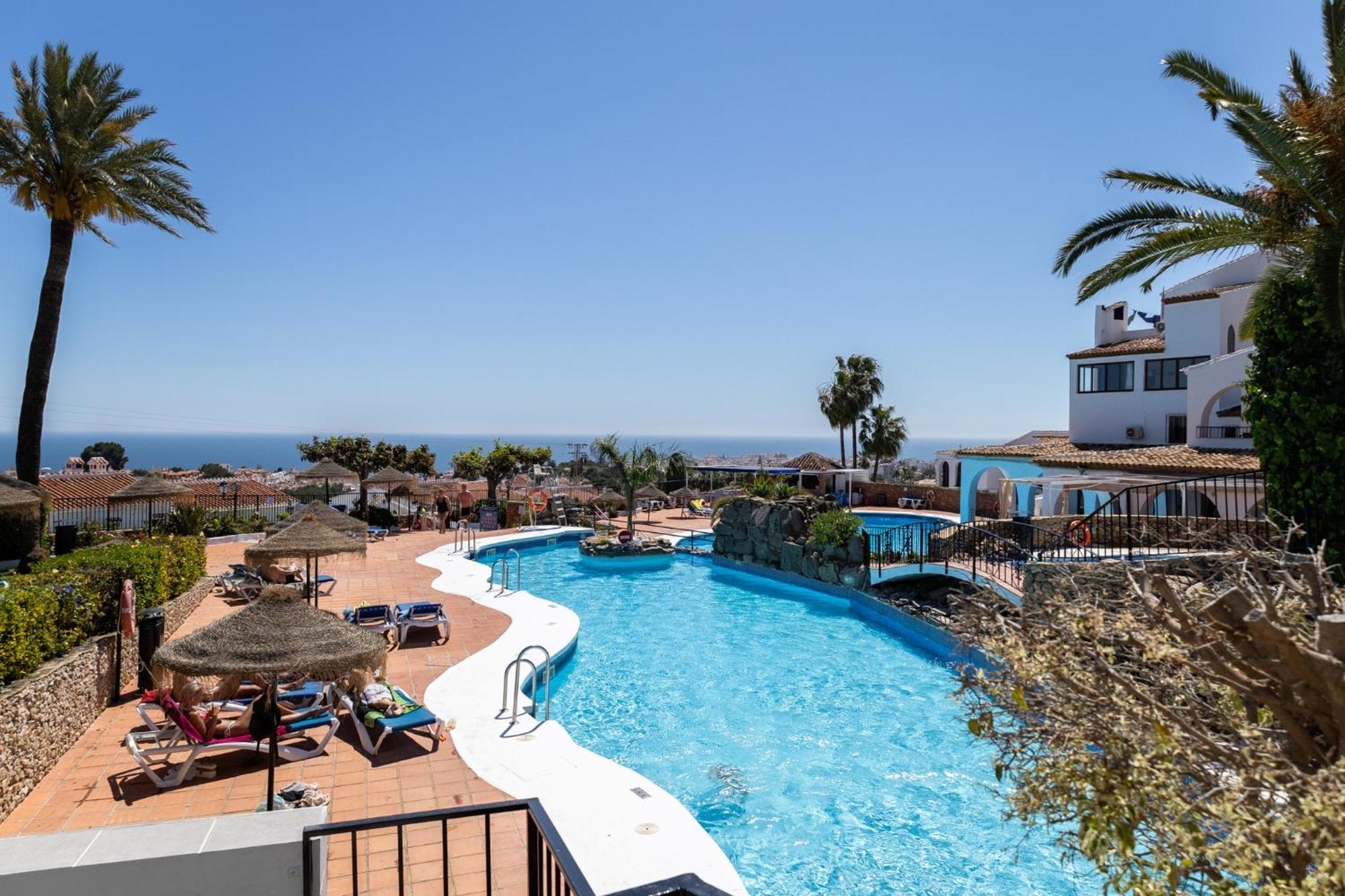 Capistrano Village, 1 Bedroom + Free Wi-Fi Nerja Exterior foto